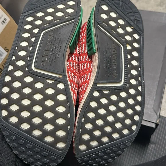 Adidas NMD R1 STLT PrimeknitChristmas size 9
